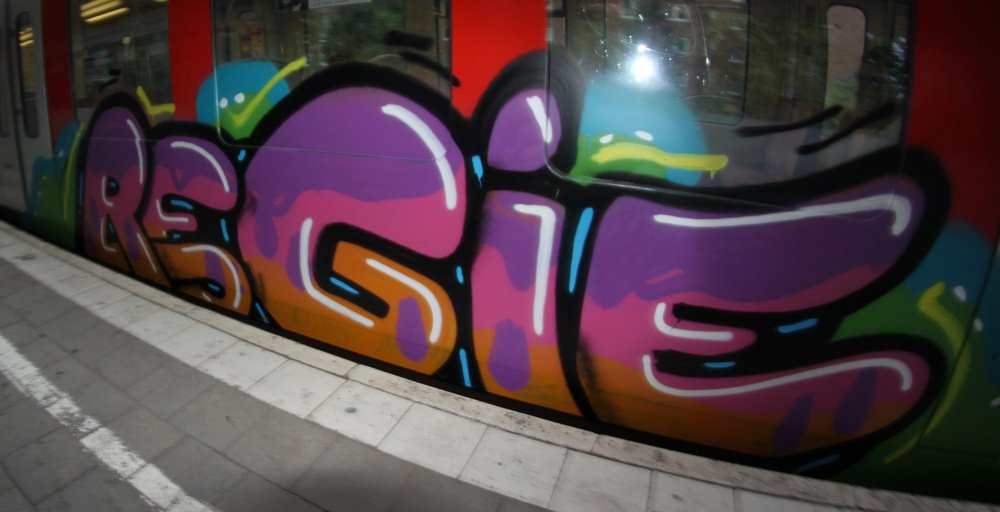 Graffiti Train - Photo by Marieundjana - regie