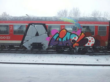 Graffiti Train - Photo by Marieundjana - alias