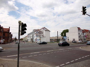 Graffiti Bombing - Photo by Marieundjana - oo