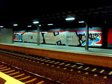 Graffiti Train - Photo by Marieundjana - oh