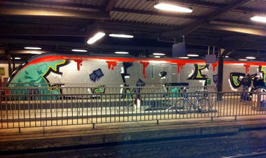 Graffiti Train - Photo by Marieundjana - org