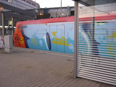 Graffiti Train - Photo by Marieundjana - ohoh