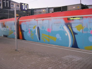 Graffiti Train - Photo by Marieundjana - ohoh