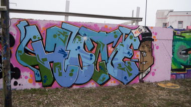 Graffiti Wall - Photo by Marksman1909 - Hote