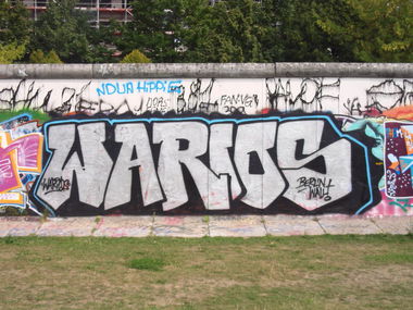 Graffiti Wall - Photo by Marksman1909 - Warios