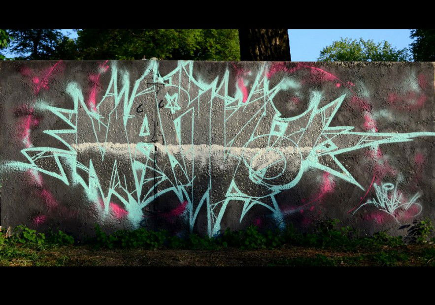 Graffiti Wall - Photo by Marvel_9