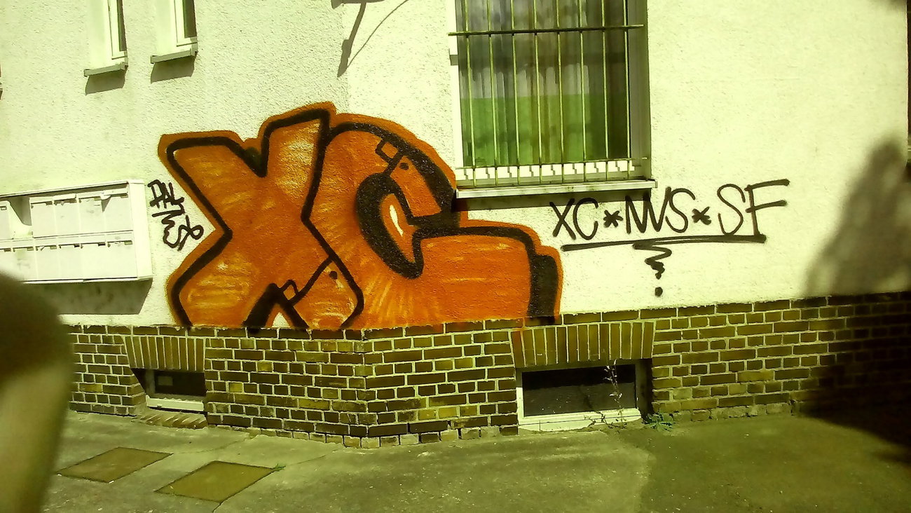 Graffiti Wall - Photo by Marzimotto - Graffiti (2015)