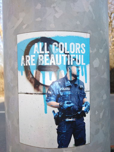 Graffiti Street Art - Photo by Marzimotto