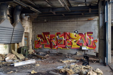 Graffiti Wall in Milano - Photo by Masha7let (2013)