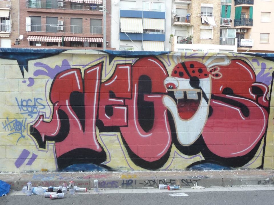 Graffiti Wall in Barcelona - Photo by MatVegas - VEGAS (2011)