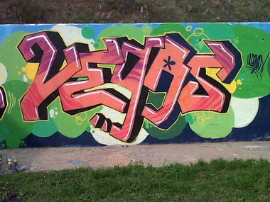 Graffiti Wall in Barcelona - Photo by MatVegas - VEGAS (2012)