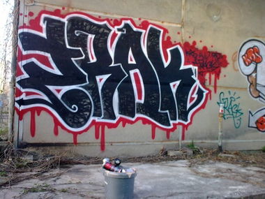 Graffiti Wall - Photo by Matracke - track, matracke, latracktion