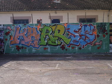 Graffiti Wall - Photo by Matracke - krs, kkrrss, track (2013)