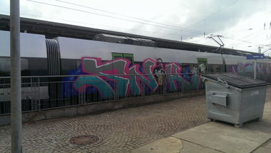 Graffiti Train in Leipzig - Photo by MaxLeibbrand - Snok, lma (2014)