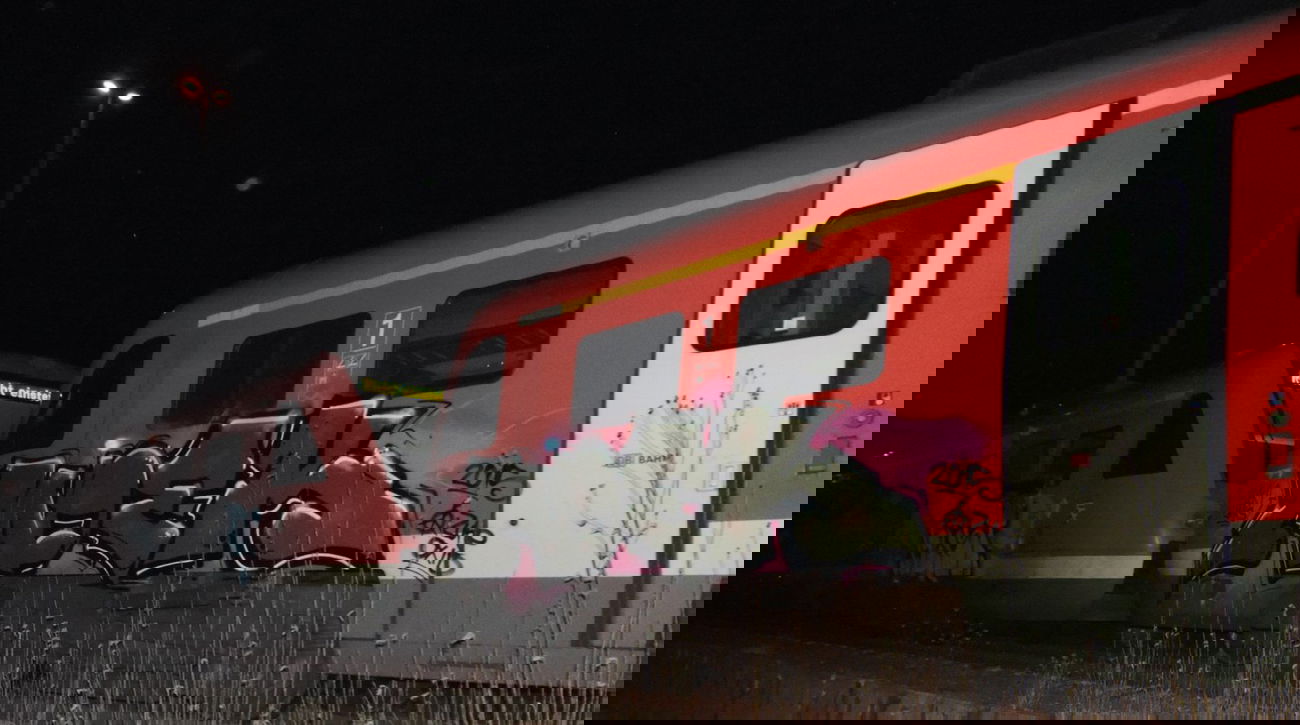 Graffiti Train in Dresden - Photo by MaxLeibbrand - MOEK, LMA, TRK (2015)