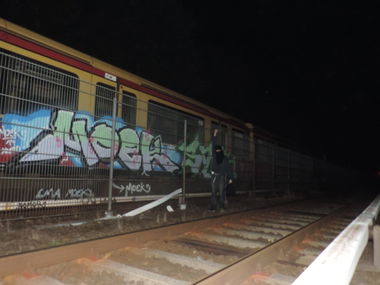 Graffiti Train in Berlin - Photo by MaxLeibbrand - Moek, Snok, LMA (2014)