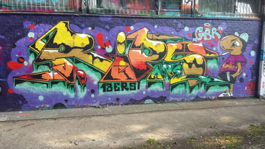 Graffiti Wall in Hamburg - Photo by Maybach - rips (2013)