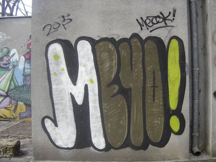 Graffiti Bombing - Photo by Me4oK