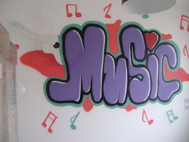 Graffiti Wall - Photo by Me4oK