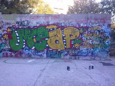 Graffiti Wall - Photo by MeaPsteR (2013)