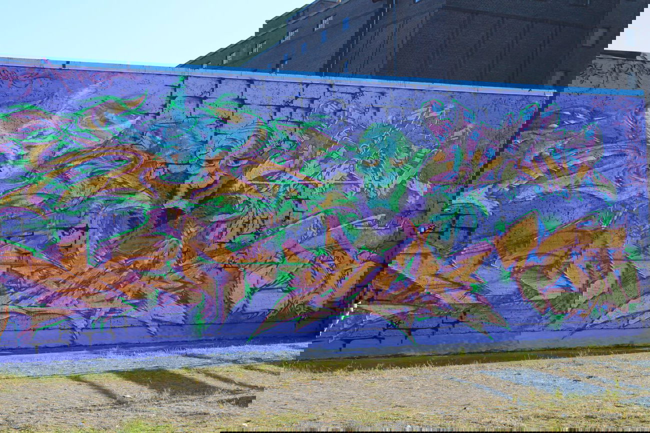 Graffiti Wall - Photo by Meag199 (2014)