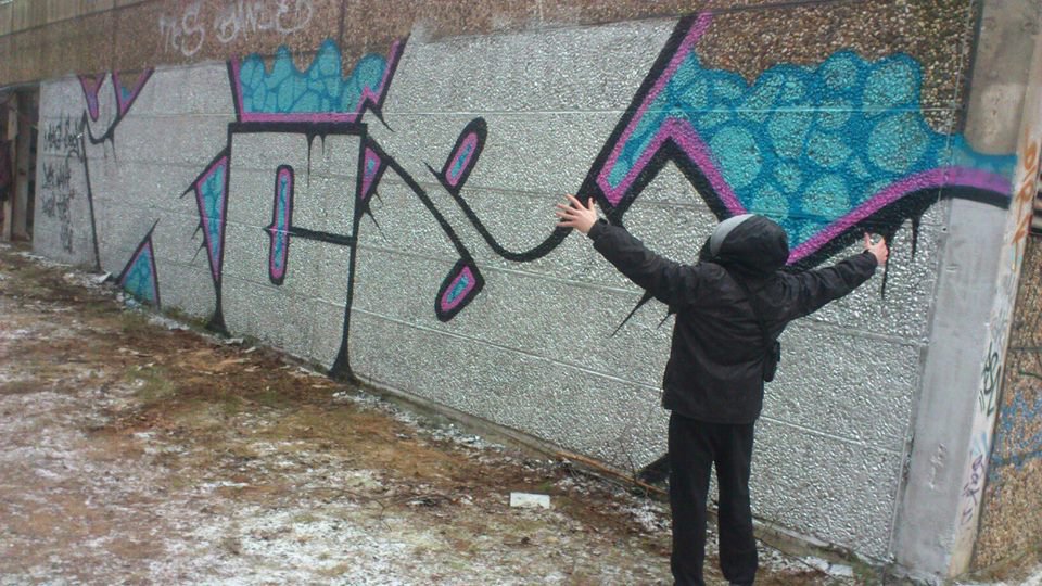 Graffiti Bombing - Photo by Meag199 (2013)
