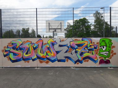 Graffiti Wall - Photo by Meckes