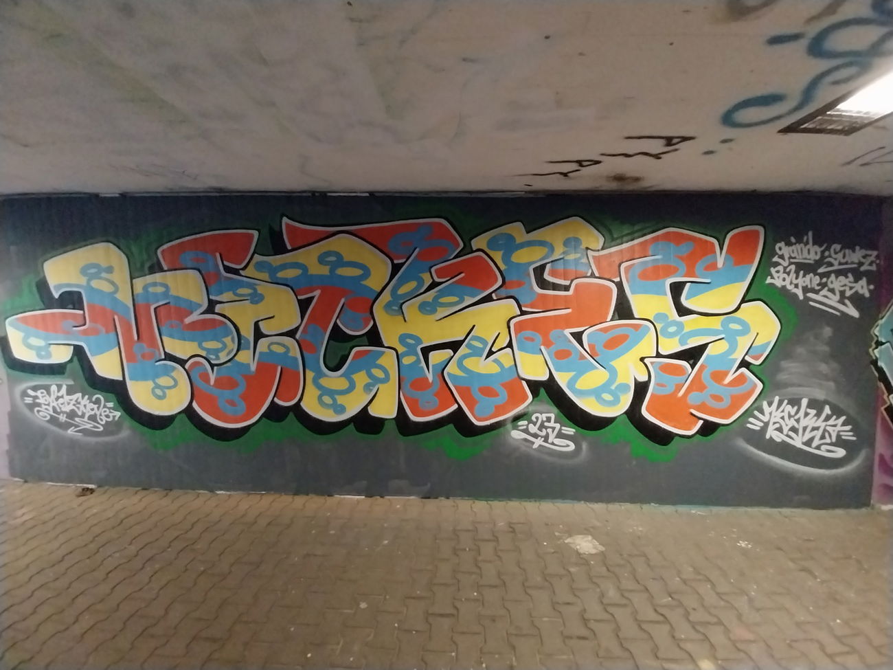 Graffiti Wall - Photo by Meckes