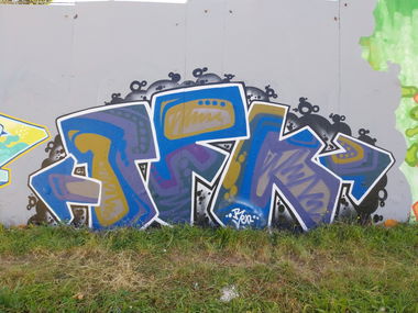 Graffiti Wall - Photo by Meckes