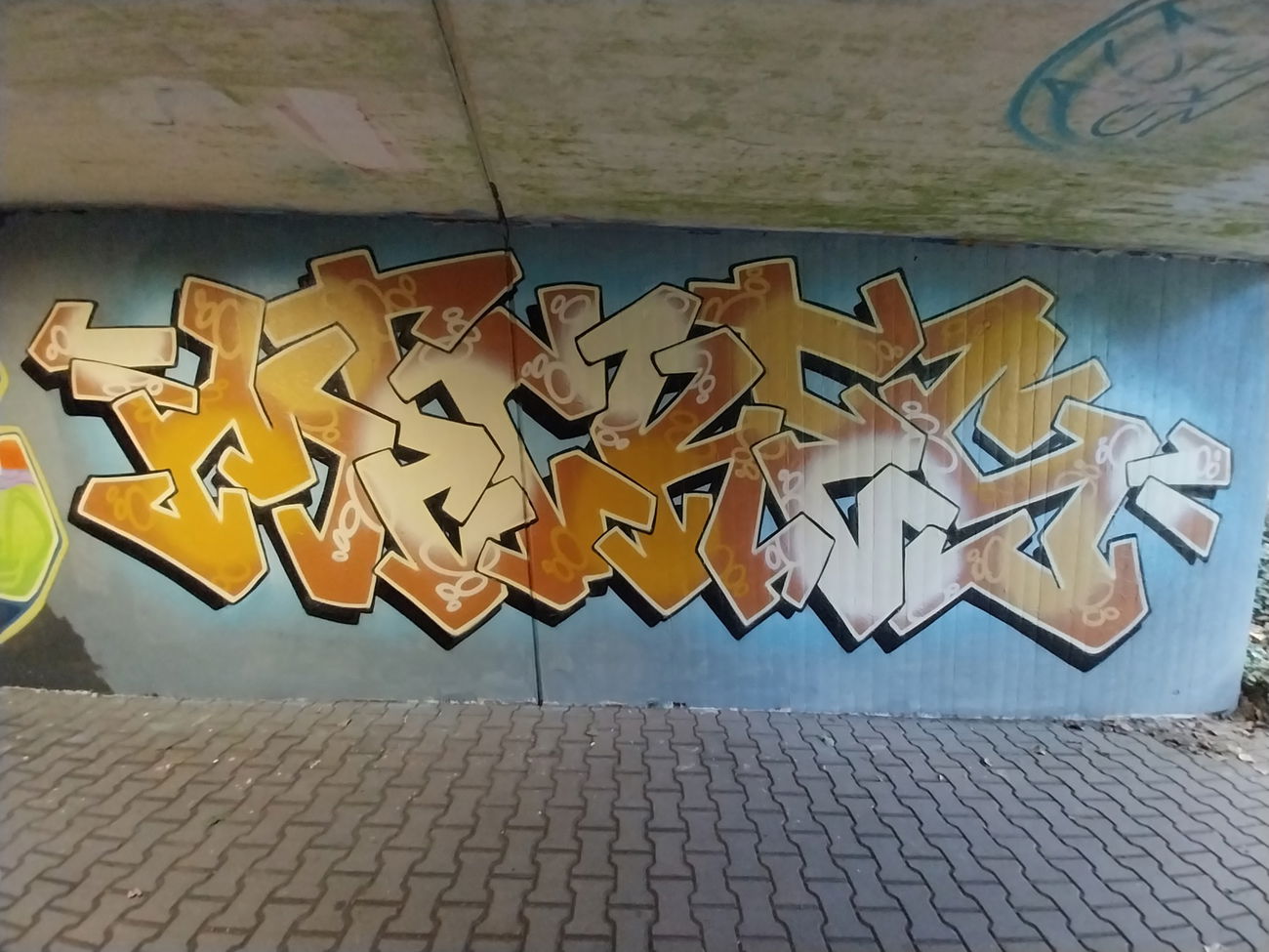 Graffiti Wall - Photo by Meckes