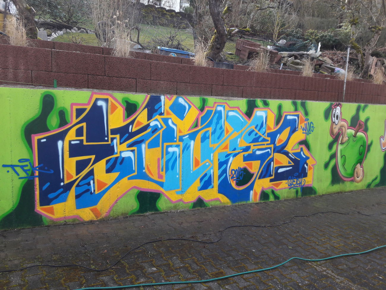 Graffiti Wall - Photo by Meckes - Tfk, gleich, meckes (2015)
