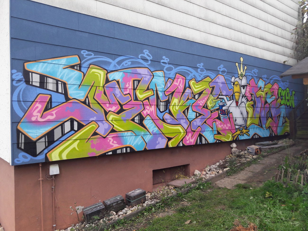 Graffiti Wall - Photo by Meckes