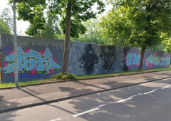 Graffiti Wall - Photo by Meckes