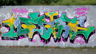 Graffiti Wall - Photo by Meckes
