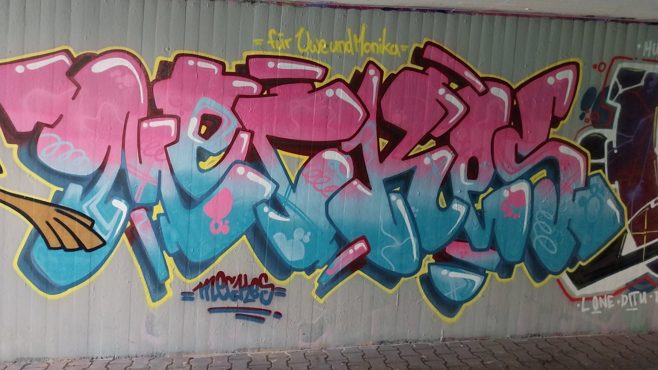 Graffiti Wall - Photo by Meckes