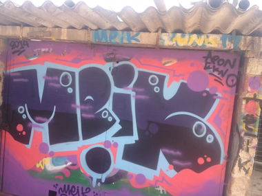 Graffiti Bombing in Koropi - Photo by MeikOneR - Meik (2014)