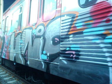 Graffiti Train in Athens - Photo by MeikUnsQuad - Uns (2012)