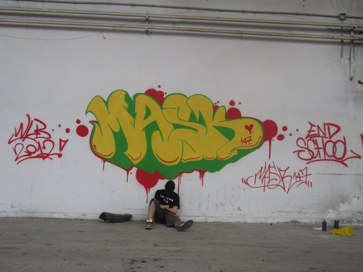 Graffiti Bombing - Photo by Melamaskeri129 - Mask147 (2012)