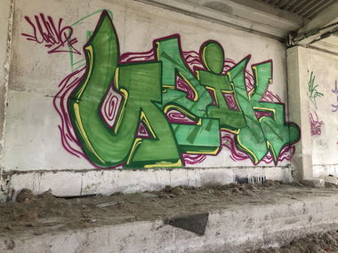 Graffiti Artwork - Photo by Melanholy