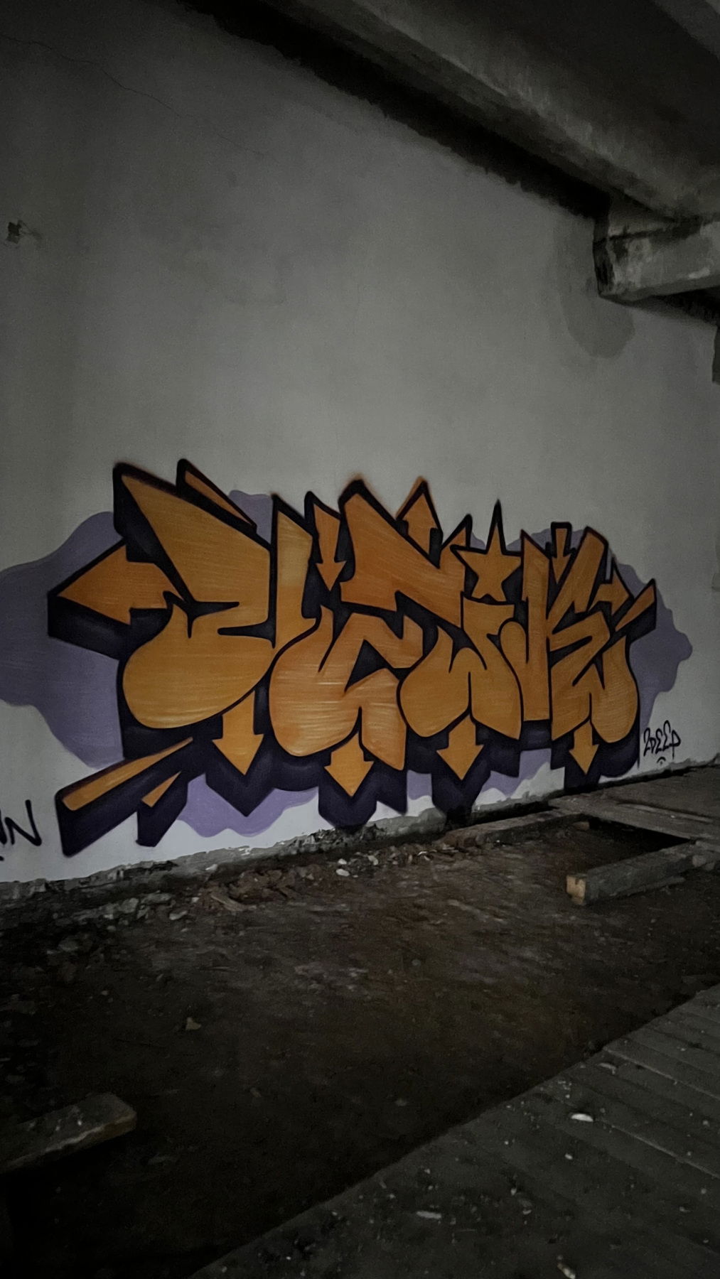 Graffiti Wall - Photo by Melanholy - graffiti