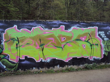 Graffiti Wall - Photo by MeraOne - mera (2013)