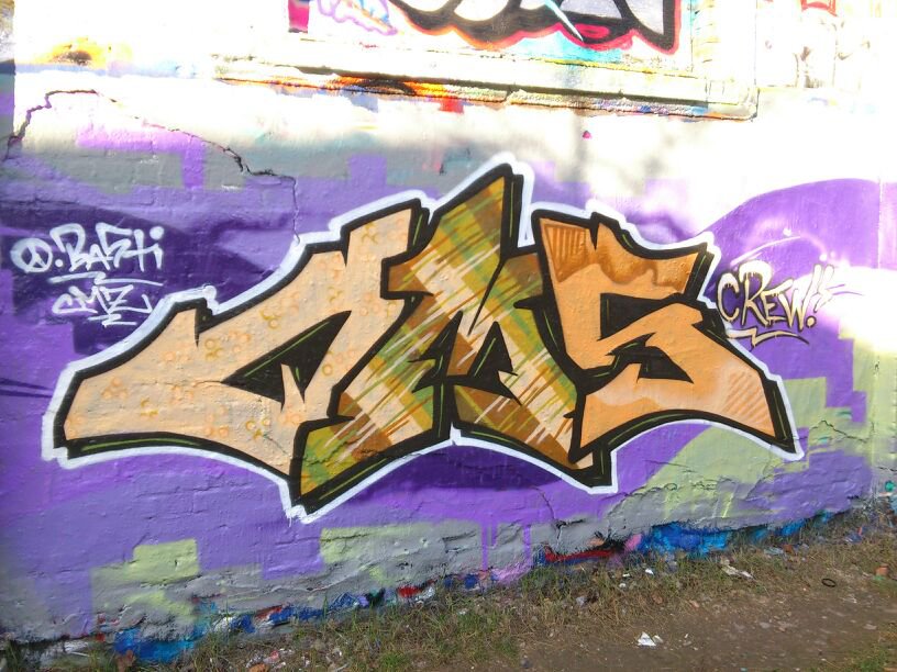 Graffiti Wall - Photo by MeraOne - 219, oms, mera (2014)
