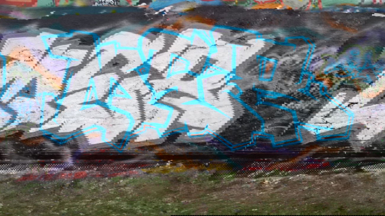 Graffiti Wall - Photo by MeraOne - mera, mer, oms (2014)