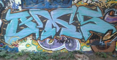 Graffiti Wall - Photo by MeraOne - oms (2014)