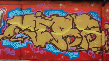 Graffiti Wall - Photo by MeraOne - mera, mer, oms (2014)