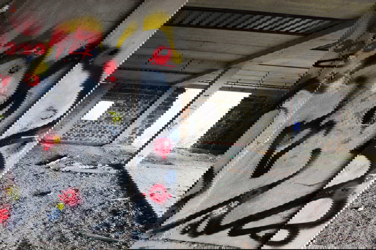 Graffiti Bombing - Photo by Merccye