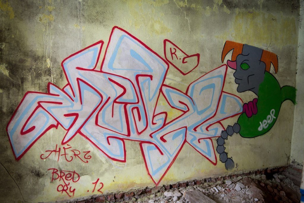 Graffiti Wall - Photo by Merz_3