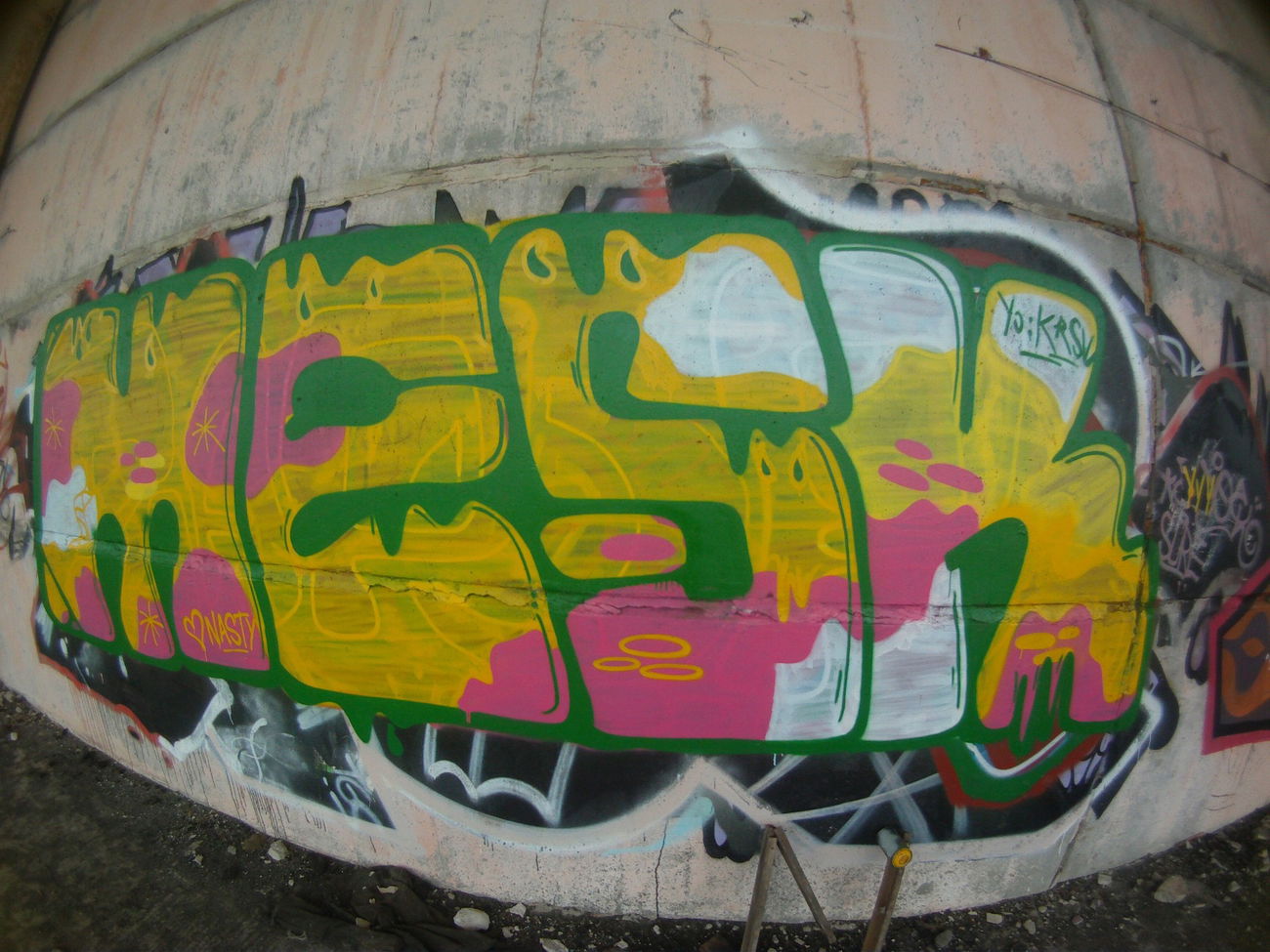 Graffiti Bombing in Полоцк - Photo by MeskOne - mesk (2015)