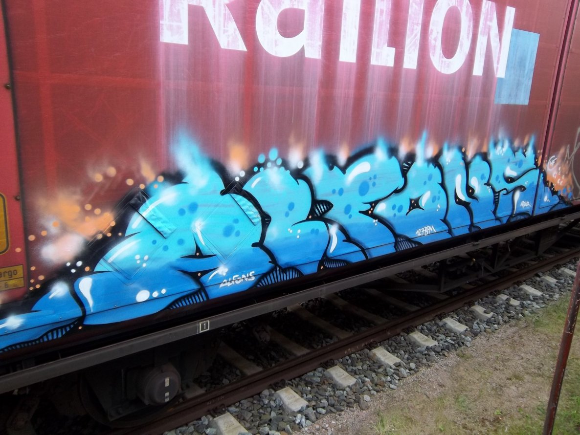 Graffiti Train - Photo by Meyerundschmidt - Alfons