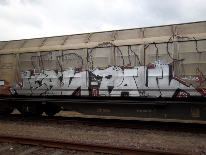 Graffiti Train - Photo by Meyerundschmidt - jean, Paul